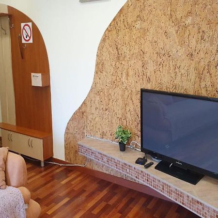 Inn Home Apartments - Pechersk Area 基輔 外观 照片