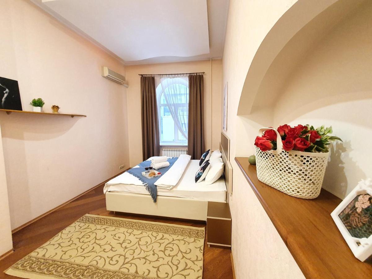 Inn Home Apartments - Pechersk Area 基輔 外观 照片