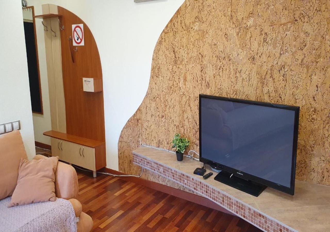 Inn Home Apartments - Pechersk Area 基輔 外观 照片