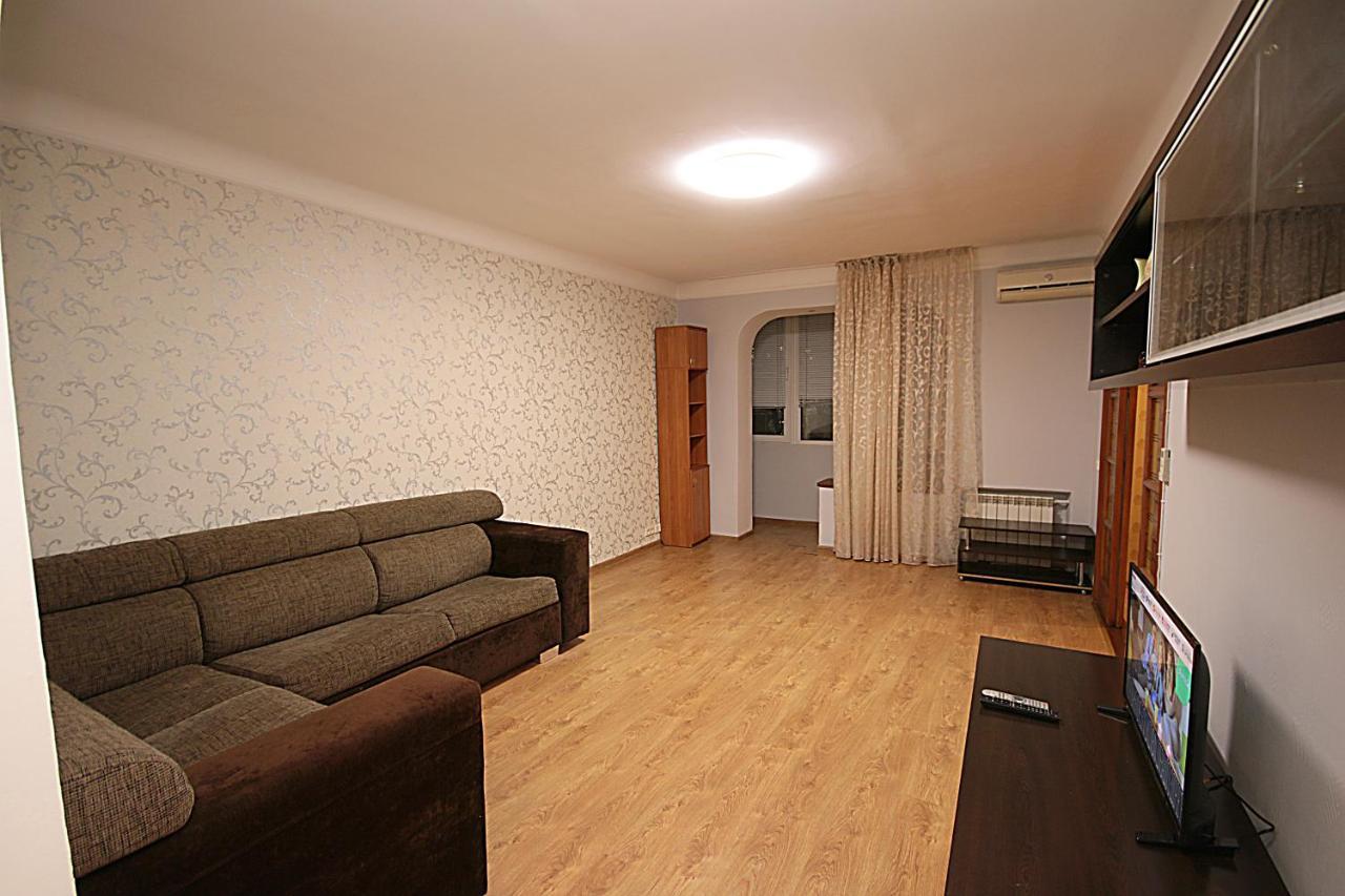 Inn Home Apartments - Pechersk Area 基輔 外观 照片