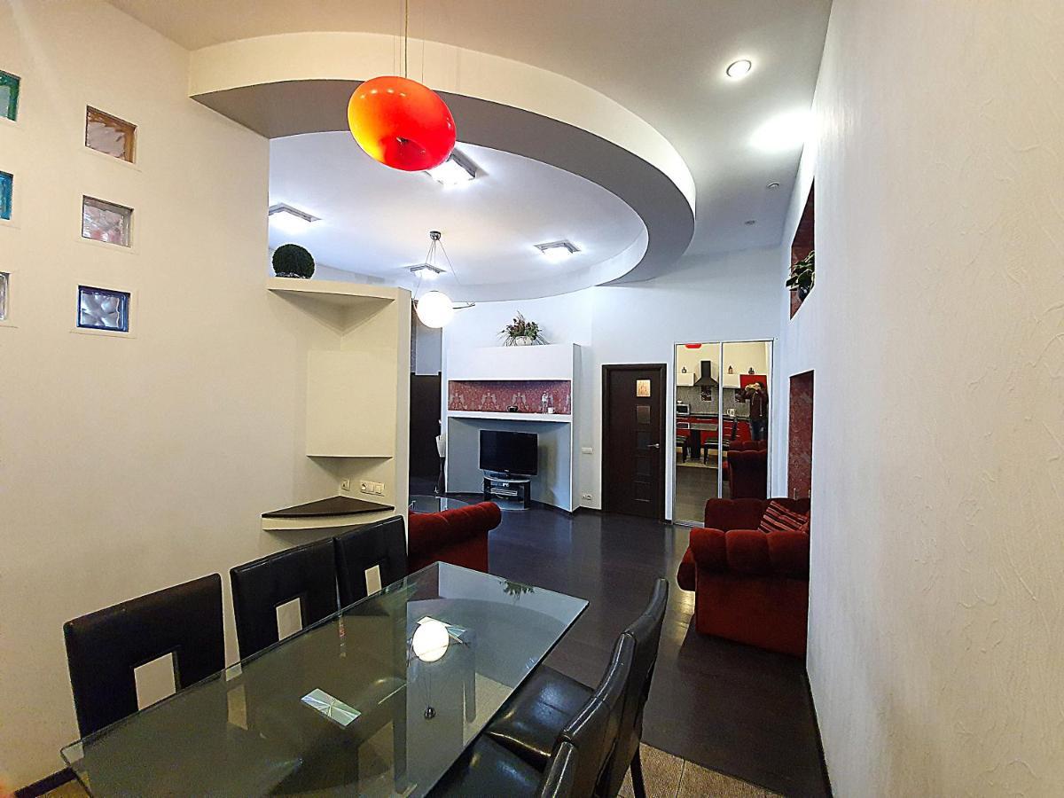 Inn Home Apartments - Pechersk Area 基輔 外观 照片