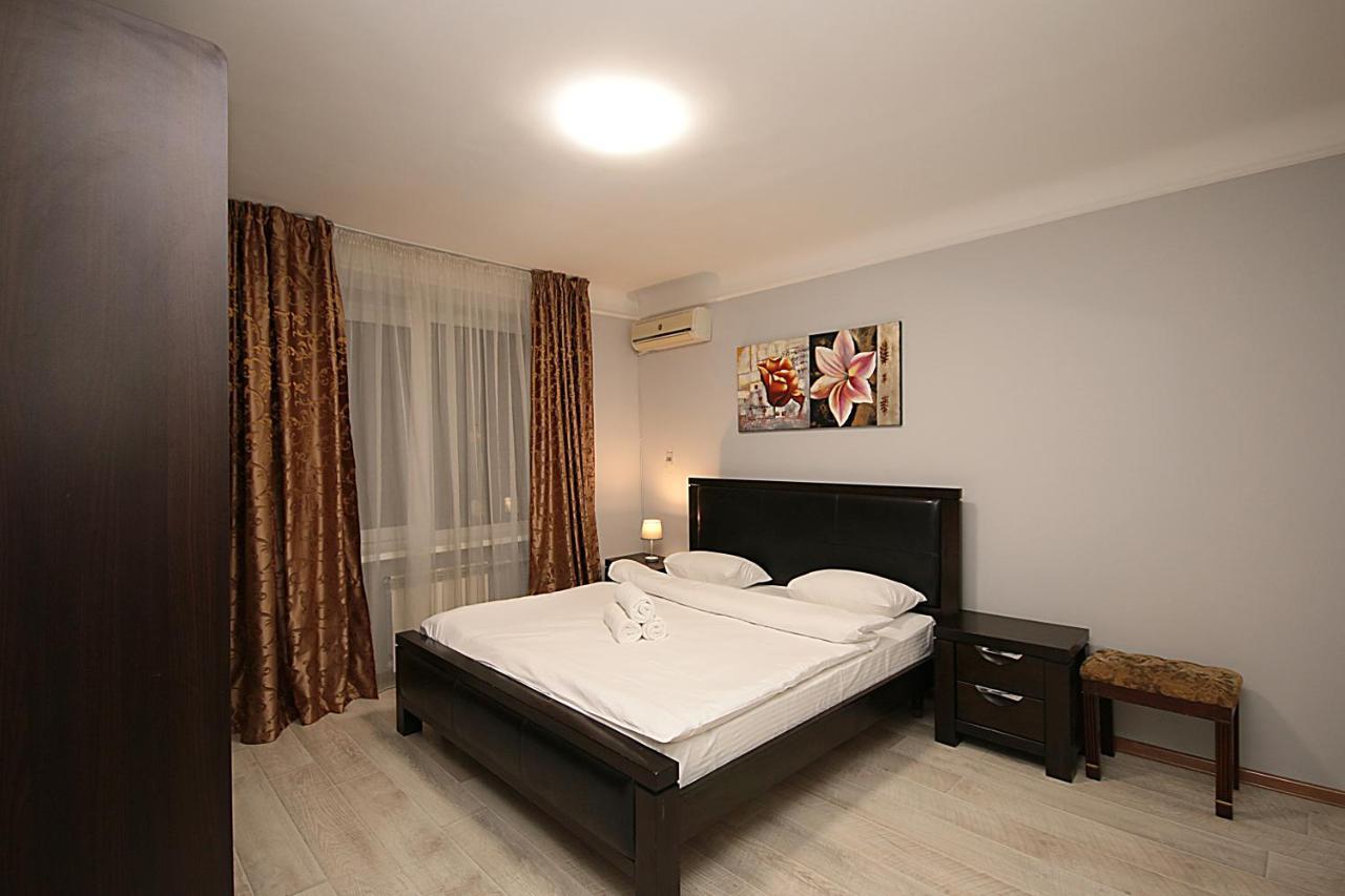 Inn Home Apartments - Pechersk Area 基輔 外观 照片